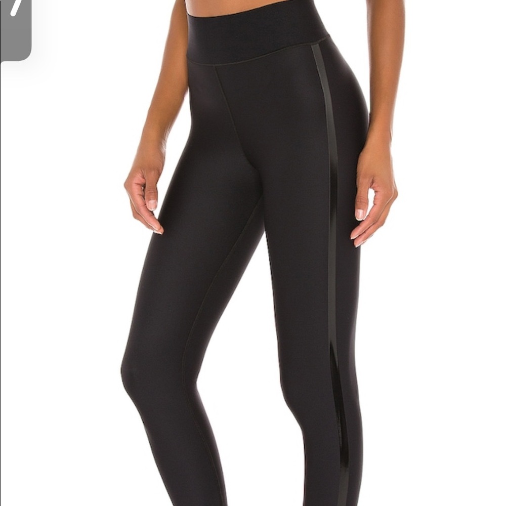 ULTRACOR BLACK LEGGINGS NWOT S